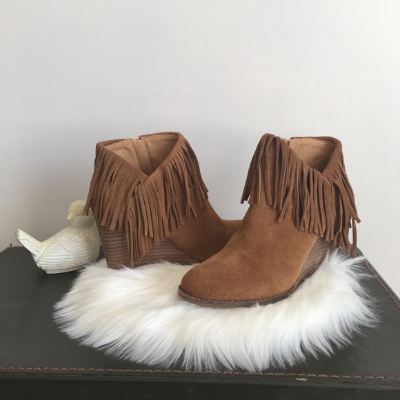 Lucky Brand Shoes - Lucky Brand suede fringe booties like new Sz 8